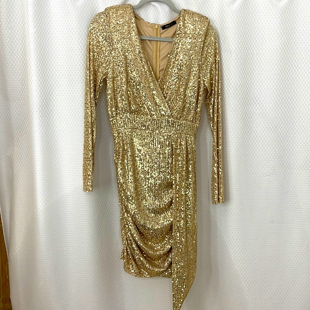 Gold sparkle long sleeve dress